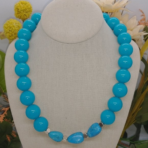 Necklace Turquoise Chunky Bead Necklace and Earrings Set" - Picture 2 of 8